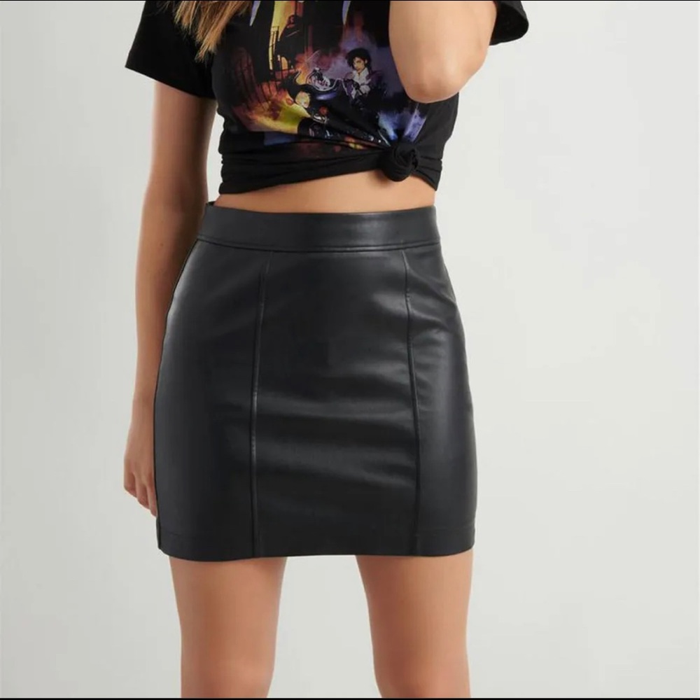 Garage Leather Skirt